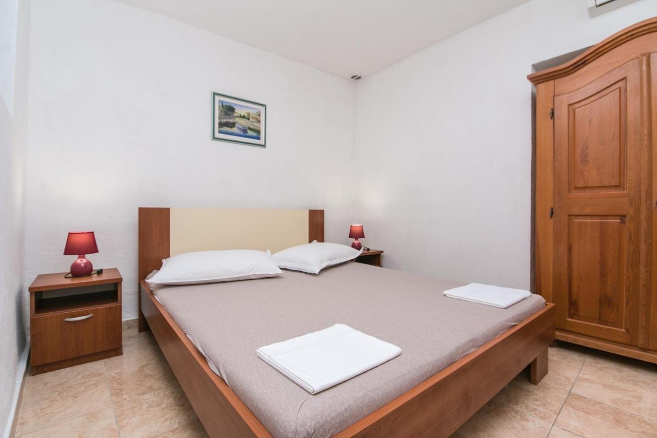 Apartments With A Parking Space Baska Voda, Makarska - 6773 Eksteriør billede